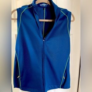 Nike golf vest